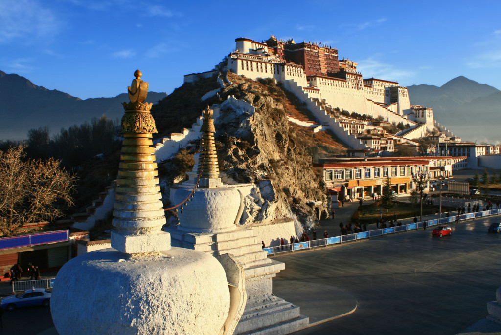 Hot springs and monasteries around Lhasa & Cradle of Tibetan civilization